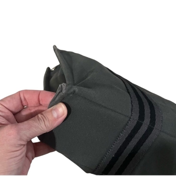 Hermès Grey & Black Toile Fourre Tout MM Canvas Tote Bag - Picture 7 of 11